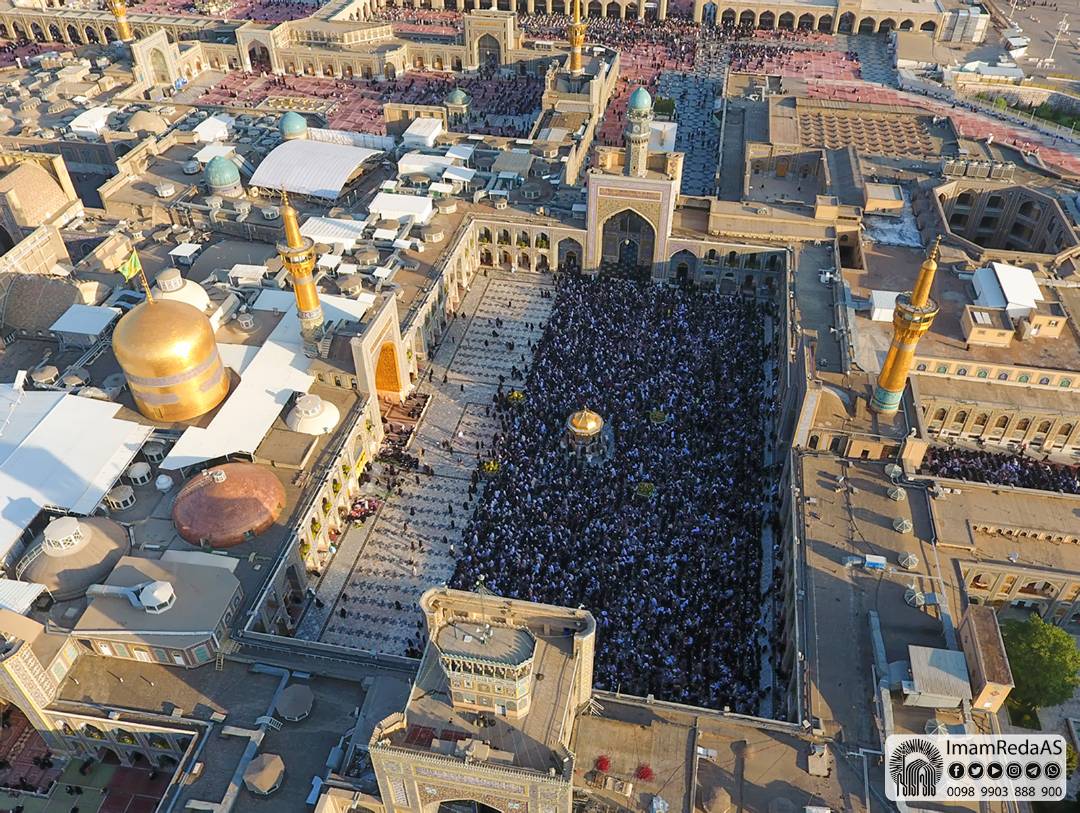  مشهد الرضا عليه السلام.. وحُلّة النيروز