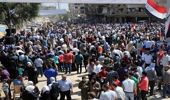 أهالي داريا ينهون كذبة ’التغيير الديمغرافي’ بعودتهم إليها